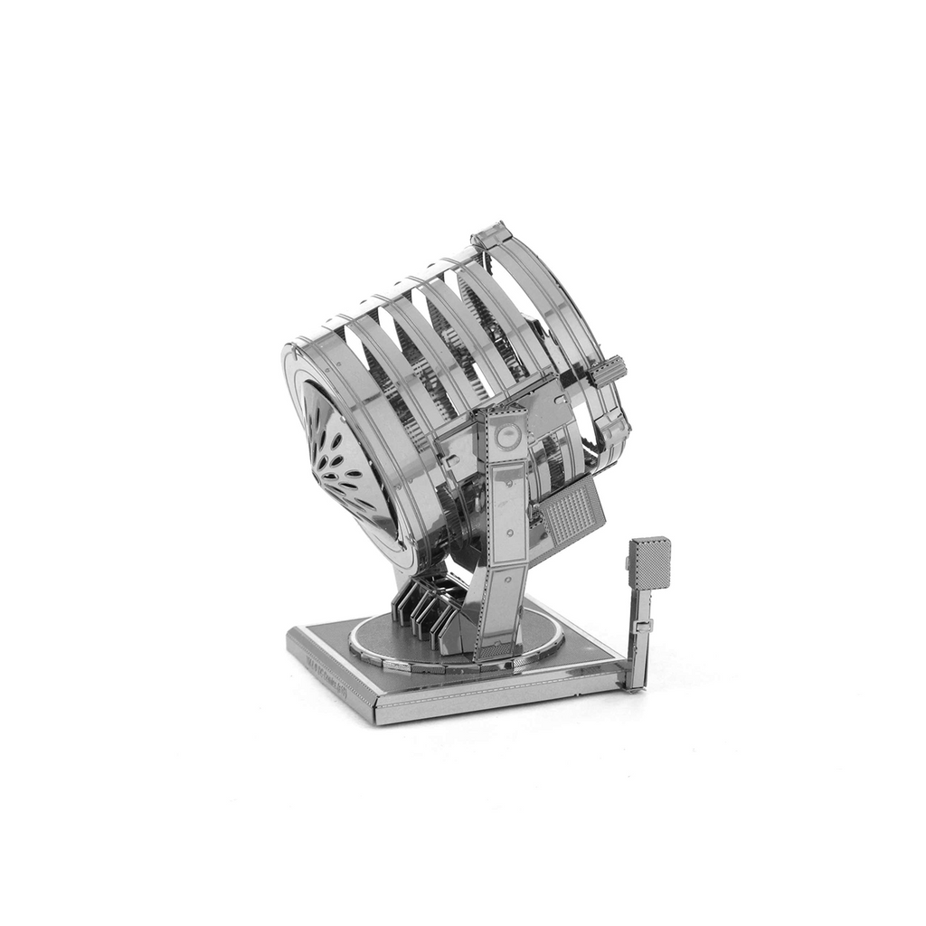 Metal Earth Batman V Superman Bat-Signal Metal Model Kit MMS377