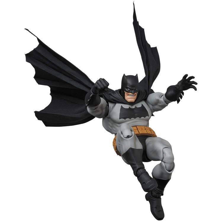 Mafex No. 106 DC Comics Frank Miller's The Dark Knight Returns Batman Action Figure Medicom