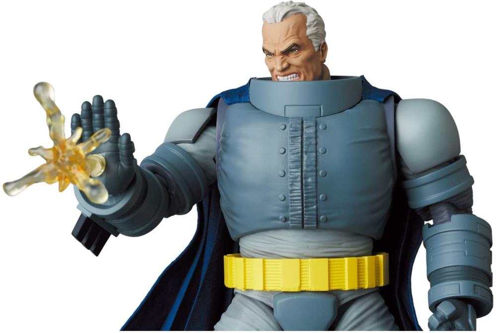 Mafex No. 146 The Dark Knight Returns Armored Batman Action Figure Medicom