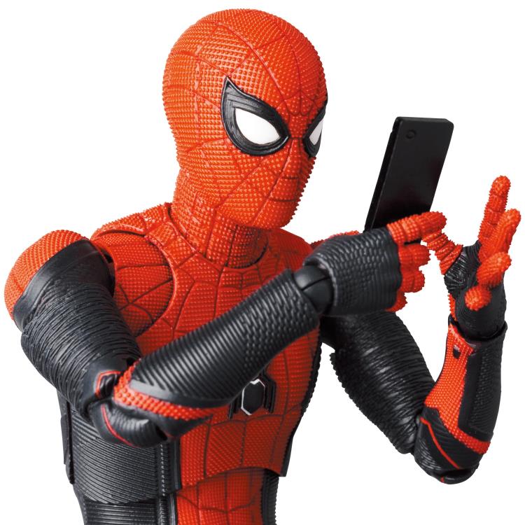 Mafex No. 194 Spider-Man: No Way Home Spiderman (Upgraded Suit) Figure Medicom