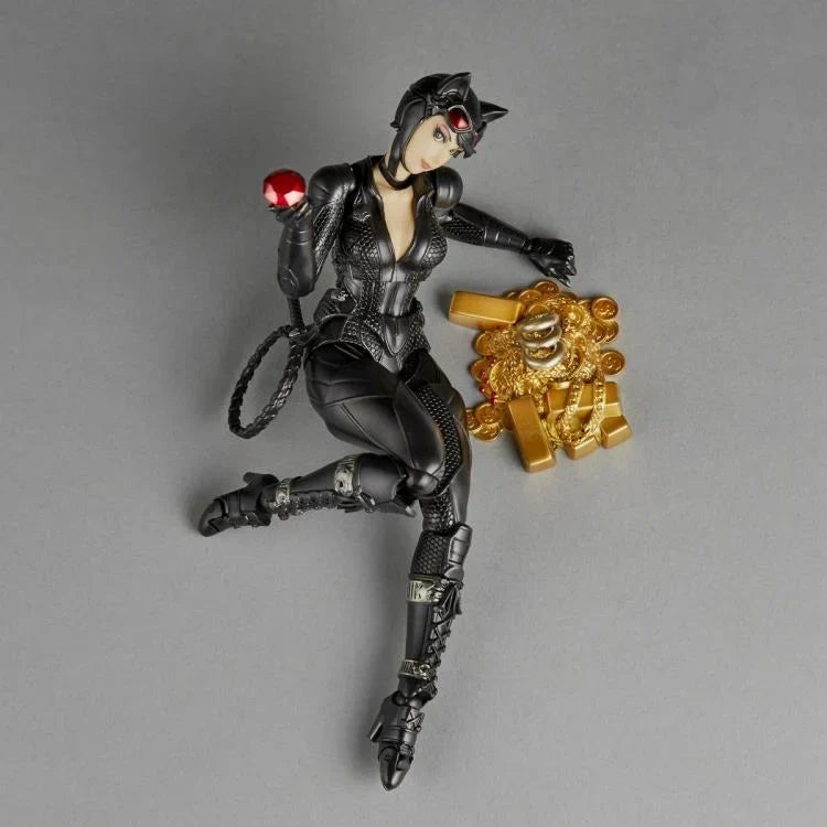 Amazing Yamaguchi Revoltech Figure Complex Catwoman Batman: Arkham Knight NR022