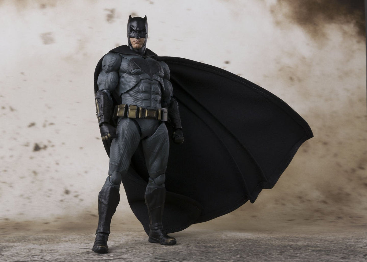 S.H. Figuarts DC Comics Batman Justice League Movie Action Figure