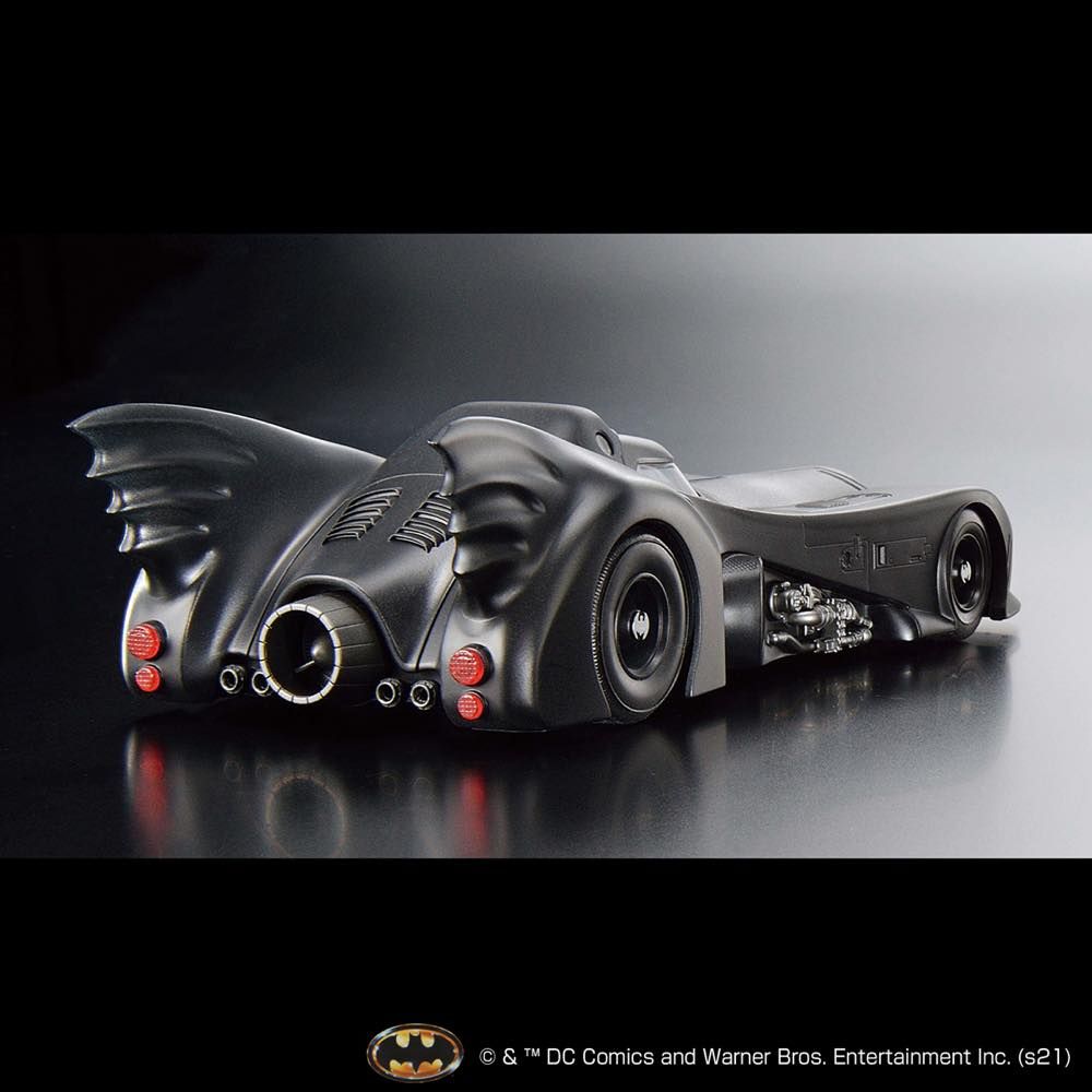 Bandai 1/35 Tim Burton's Batman Batmobile [Batman Ver.] Model Kit