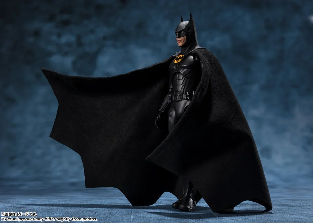 S.H. Figuarts DC Comics Batman The Flash Action Figure