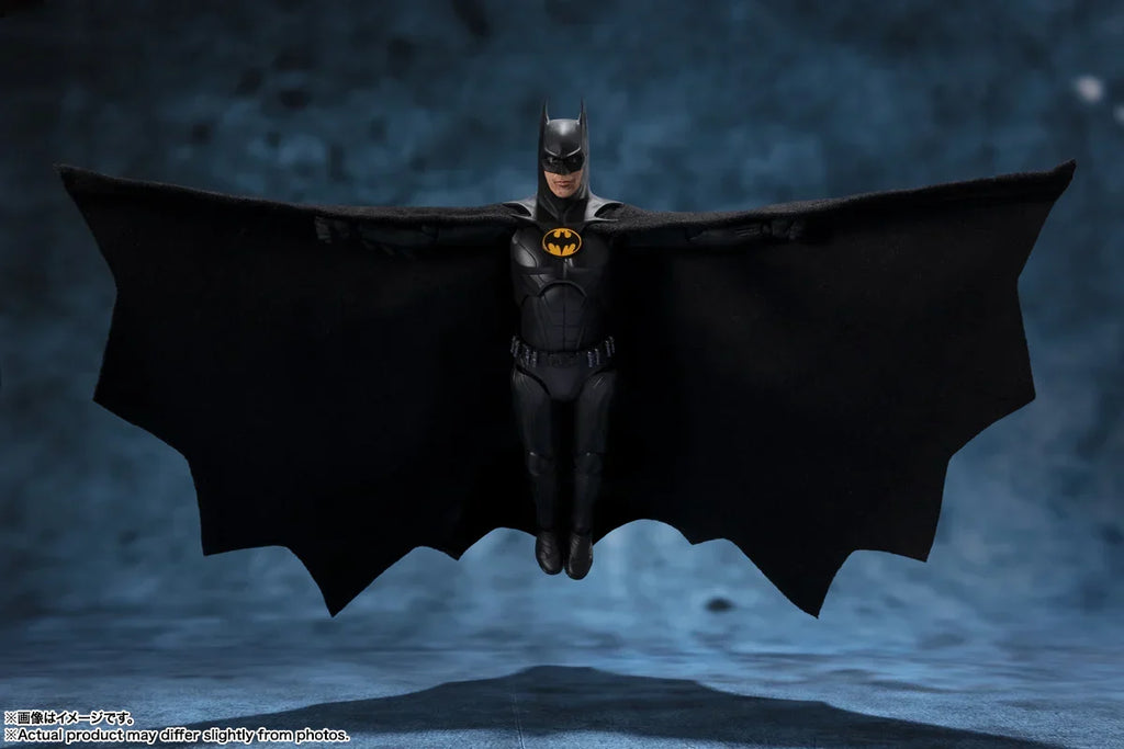 S.H. Figuarts DC Comics Batman The Flash Action Figure