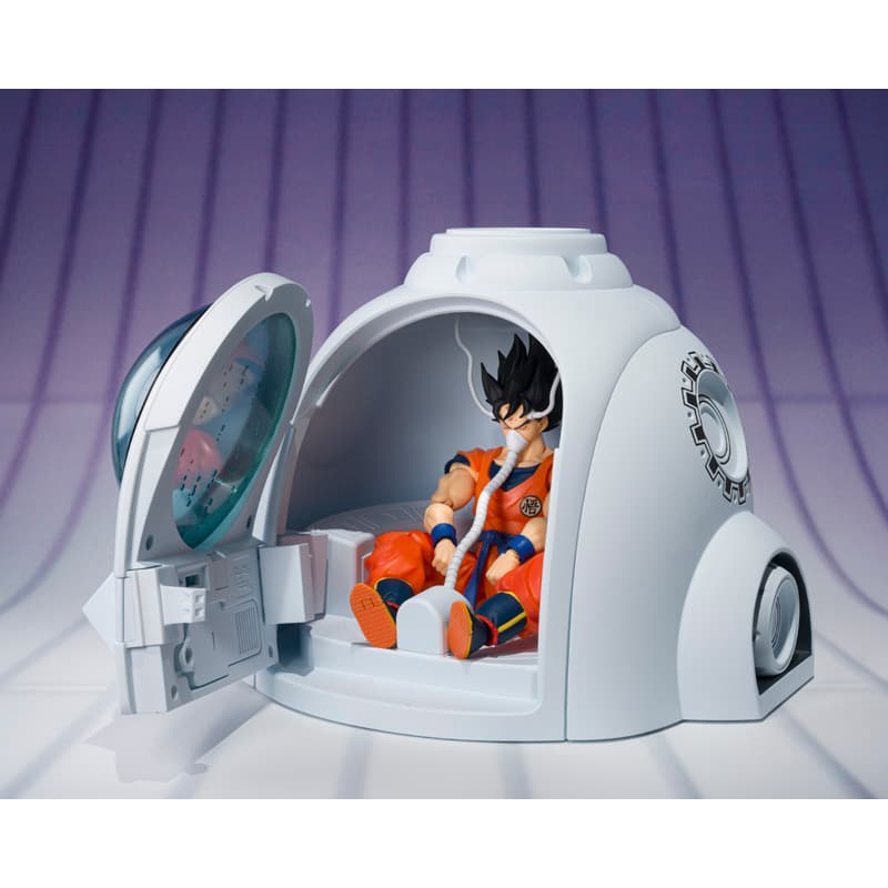 S.H. Figuarts Dragon Ball Z Medical Machine Exclusive Scene Set