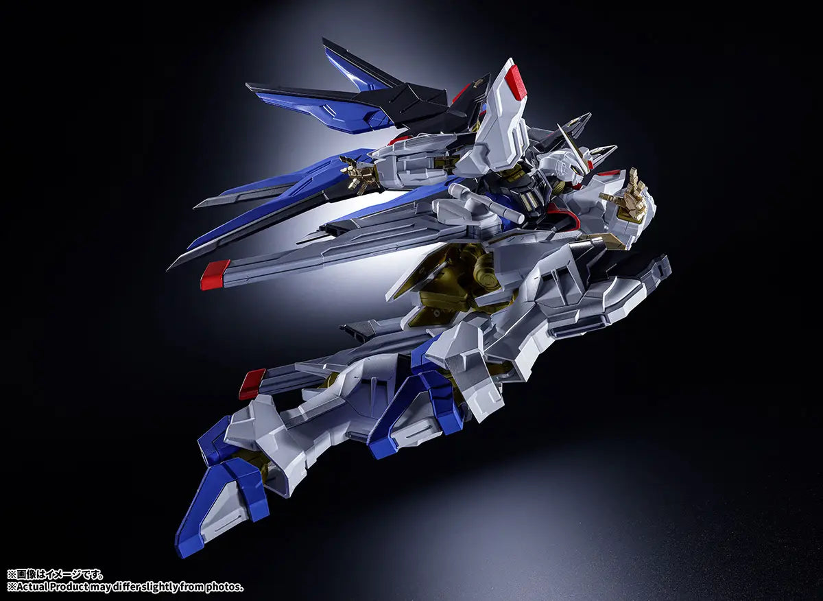 Bandai Absolute Act Seed Destiny ZGMF-X20A Strike Freedom Gundam Action Figure