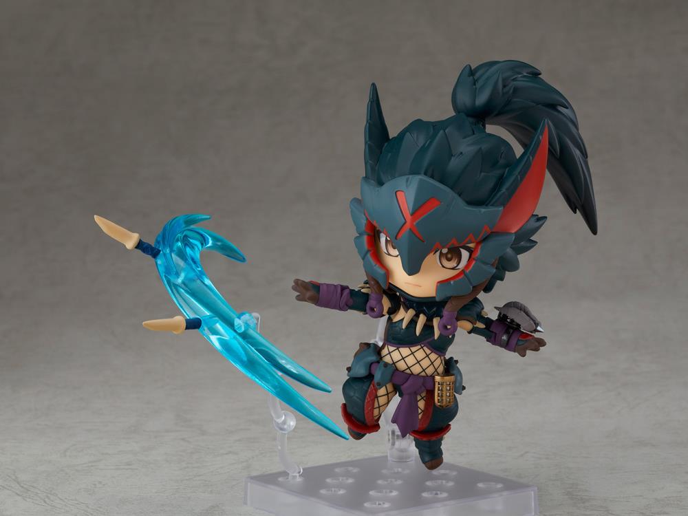 Nendoroid #1284-DX Hunter (Female Nargacuga Alpha Armor Ver.) Monster Hunter