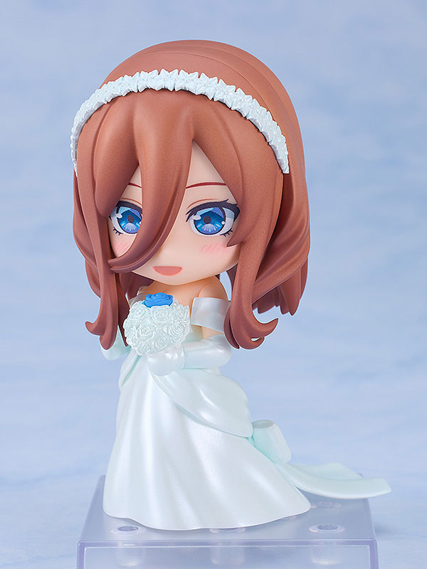 Nendoroid #2374 Miku Nakano (Wedding Dress Ver.) The Quintessential Quintuplets