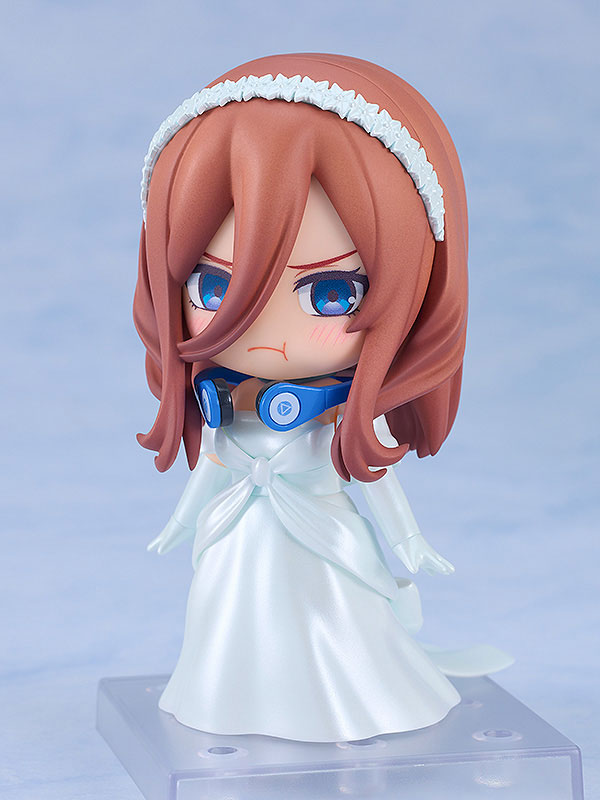Nendoroid #2374 Miku Nakano (Wedding Dress Ver.) The Quintessential Quintuplets