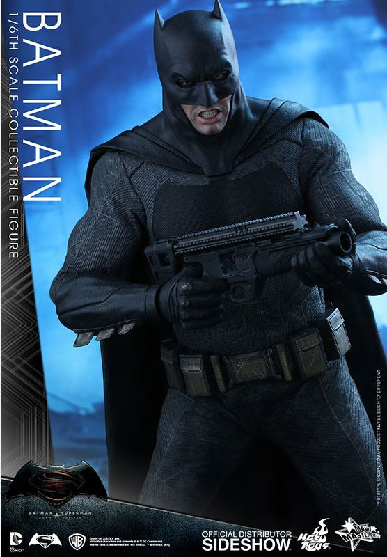 Hot Toys 1/6 Batman v Superman: Dawn of Justice Batman Sixth Scale Figure MMS342B