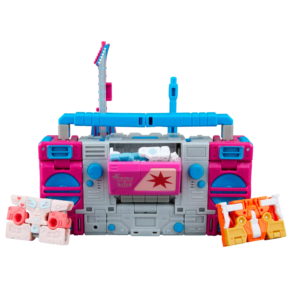 SDCC 2026 Transformers Jem and the Holograms Autobot Blaster & KP Glit, KP Sundor, and KP Rosanna Action Figure Exclusive