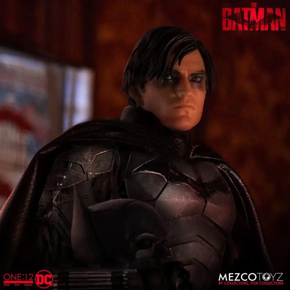 Mezco Toyz ONE:12 Collective: DC Comics The Batman Action Figure