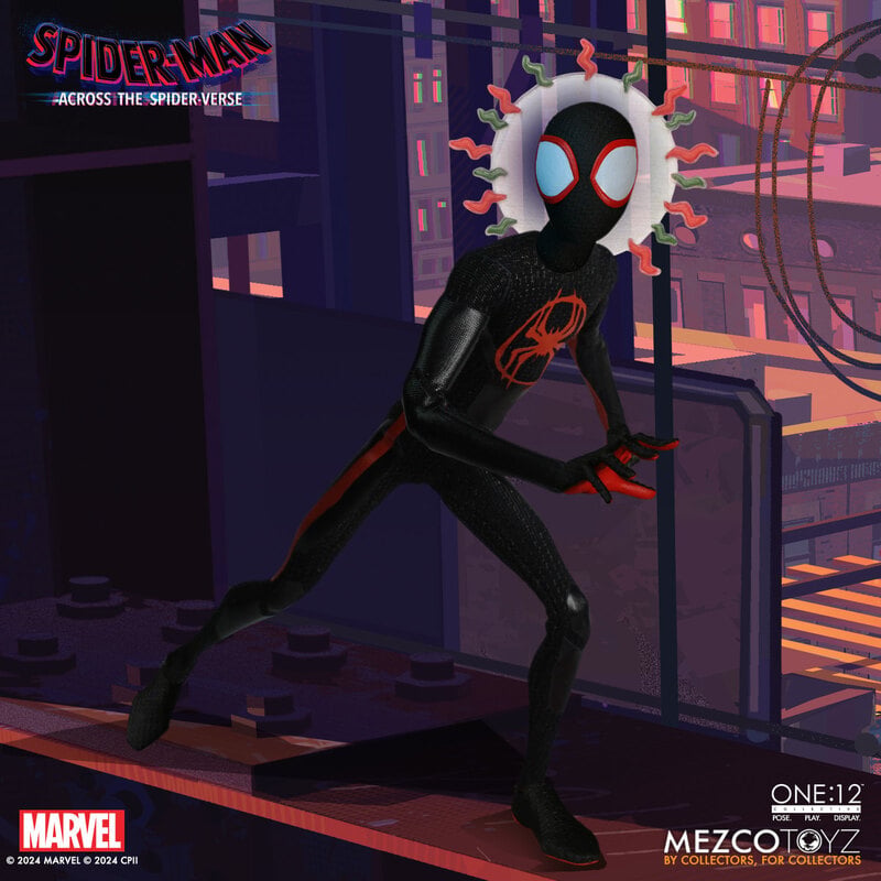 Mezco Toyz ONE:12 Collective Spider-Man Miles Morales Action Figure