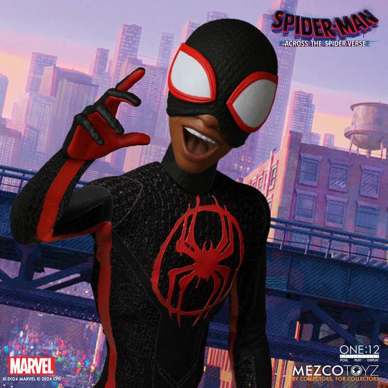 Mezco Toyz ONE:12 Collective Spider-Man Miles Morales Action Figure