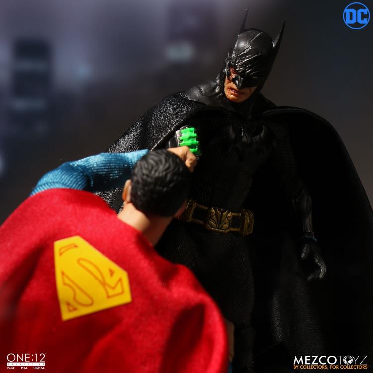 Mezco Toyz ONE:12 Collective: Sovereign Knight Batman Action Figure