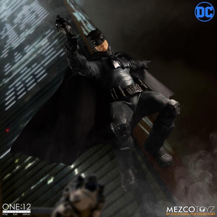 Mezco Toyz ONE:12 Collective Batman (Supreme Knight) Action Figure
