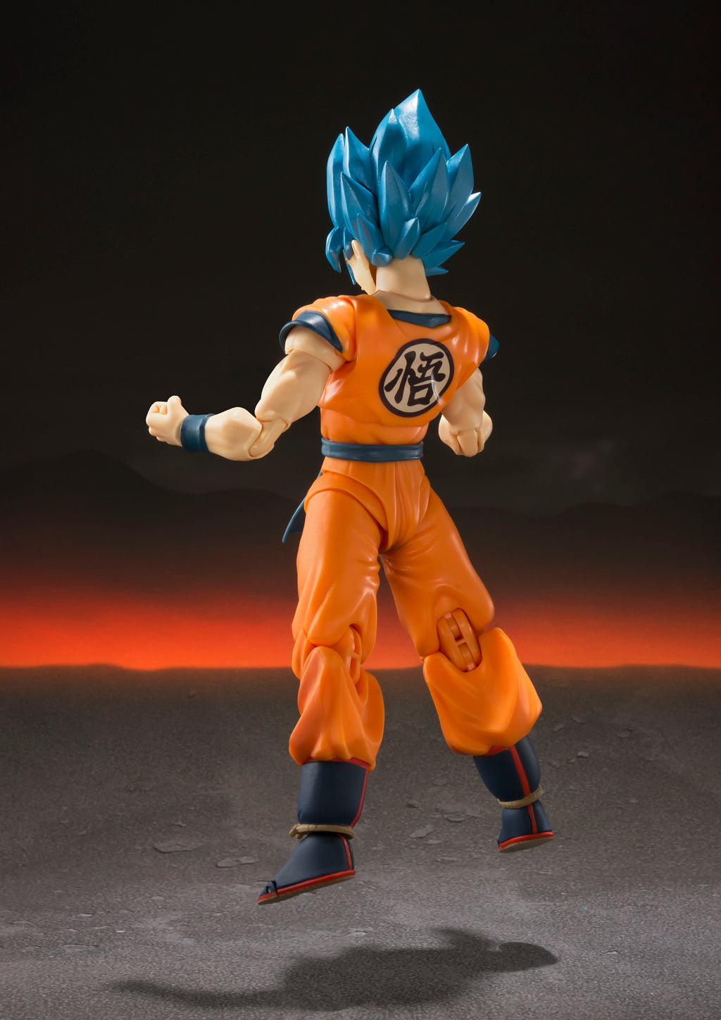 S.H. Figuarts Dragon Ball Super Saiyan God Super Saiyan Goku Blue Action Figure