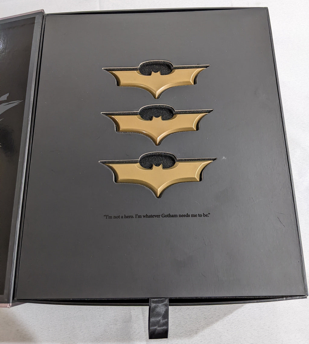 Hot Toys 1/6 The Dark Knight Batman Movie Masterpiece Sixth Scale Figure DX02 *Open Box*
